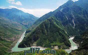 世界十大峡谷Top8：雅鲁藏布江大峡谷