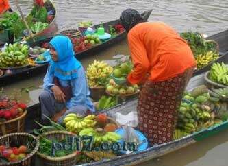 世界著名的水上景点Top9：印度尼西亚浮动河市场