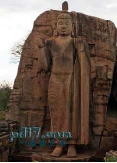 世界上最大最著名的雕像Top7：Avukana大佛