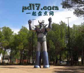 世界上怪异的雕像Top4：魔神Z