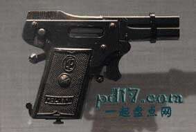 历史中怪异的枪支Top1：Kolibri 2毫米手枪