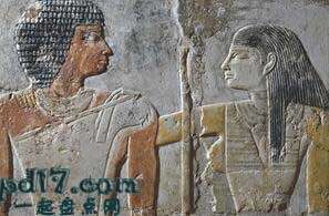 墓葬的奇特发现Top9：埃及金字塔时代浪漫