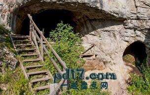 墓葬的奇特发现Top1：The Denisova Cave
