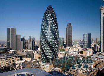 世界著名玻璃建筑Top3：伦敦圣玛莉艾克斯30号大楼