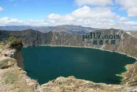 世界上最美的火山口湖Top9：Quilotoa火山口湖