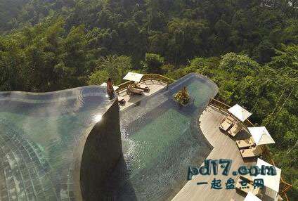 世界上最美丽的无边游泳池Top1：乌布挂花园酒店