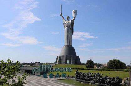 世界上最大的雕像Top8：祖国纪念碑