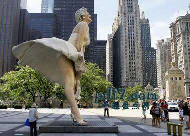 世界上惊人的巨型雕像、雕塑Top3：永远的玛丽莲