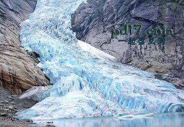 极地之外的冰川Top4：约斯特达尔布