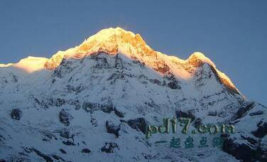 世界上最高的山峰Top10：安娜普娜