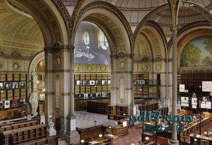 世界上环境最好的图书馆Top4：法国国立图书馆法国
