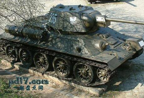 二战期间最强力的武器Top1：坦克T-34