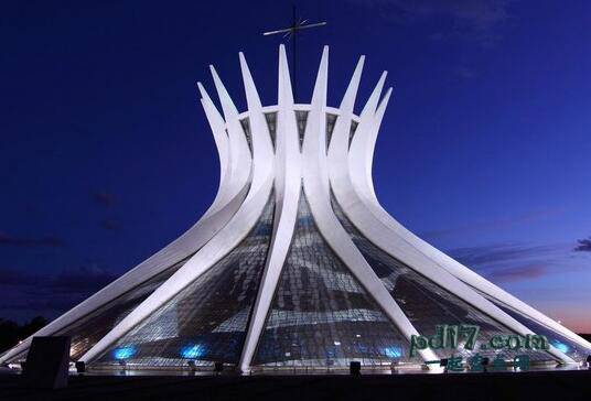 知名的地标建筑Top5：巴西利亚大教堂