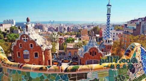 巴塞罗那最知名的旅游景点Top8：奎尔公园