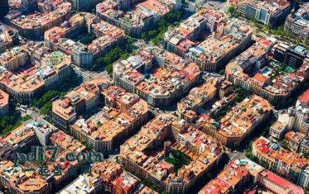 巴塞罗那最知名的旅游景点Top6：埃桑普勒