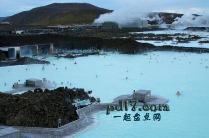 世界上气味最难闻的旅游景点Top6：蓝色泻湖 冰岛