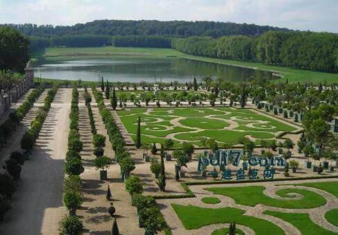 全球最美丽的花园Top4：法国凡尔赛宫的花园