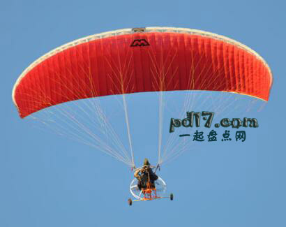 世界上最冒险的运动Top13：滑翔伞运动