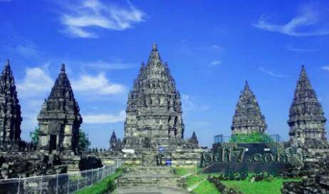 世界上最著名的寺庙Top3：普兰巴南