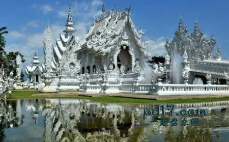 世界上最著名的寺庙Top2：Wat Rong Khun