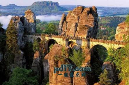世界上最美的石桥Top2：德国-SAXON瑞士国家公园 -BASTEI BRIDGE