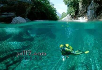 世界上最佳的潜水地点Top9：科科斯岛 哥斯达黎加