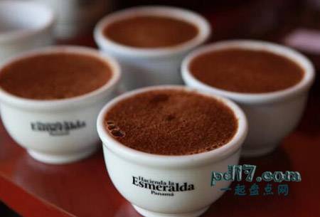 Top3：Hacienda La Esmeralda Coffee（价格：$350/磅）